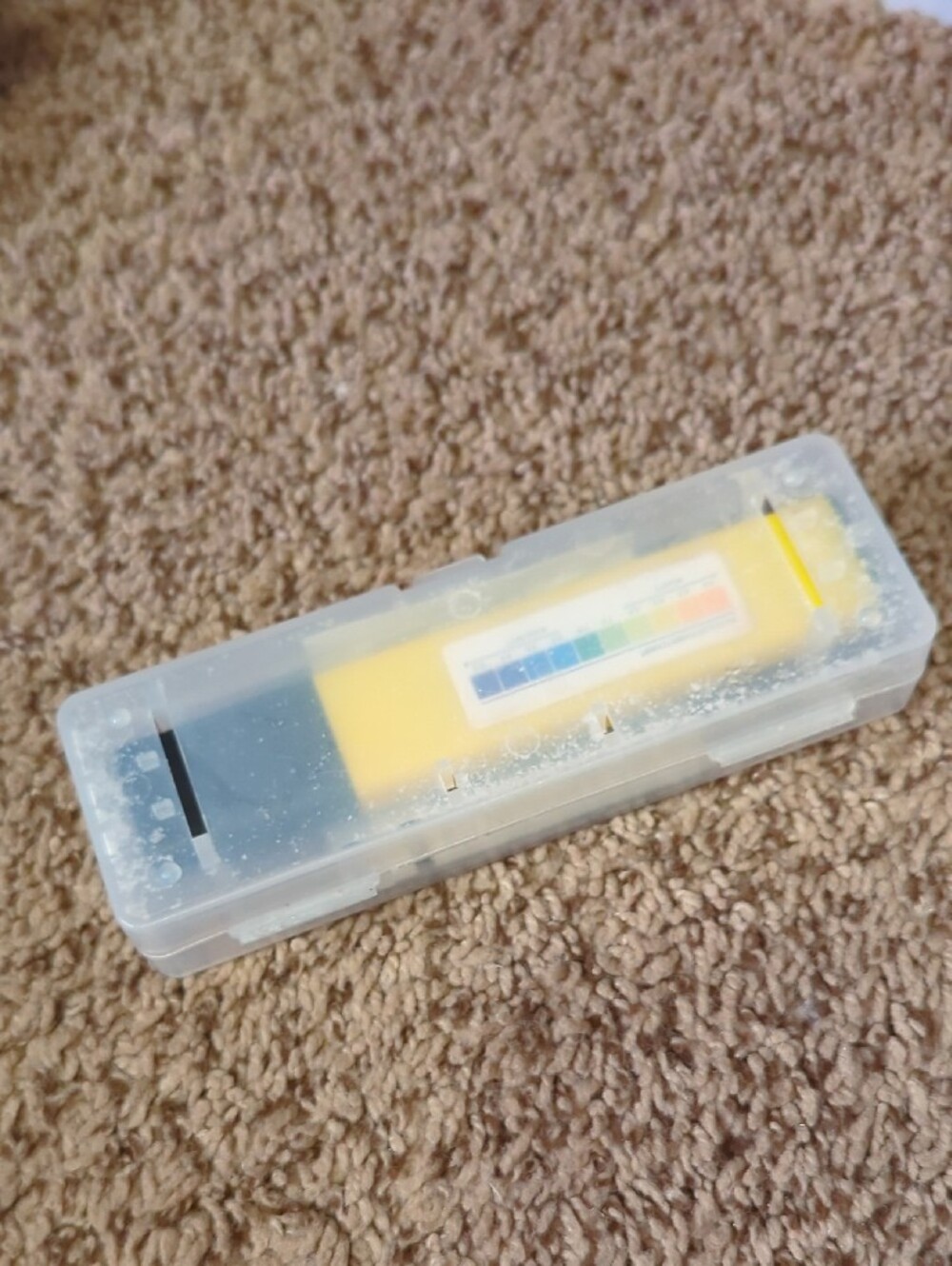 Digital pH Meter Tester in Yellow and Black - Picture 9 of 10